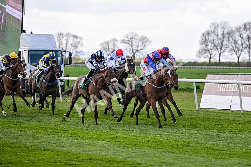 100426-Race 4-Harswell Ruby-3250 - Race 4