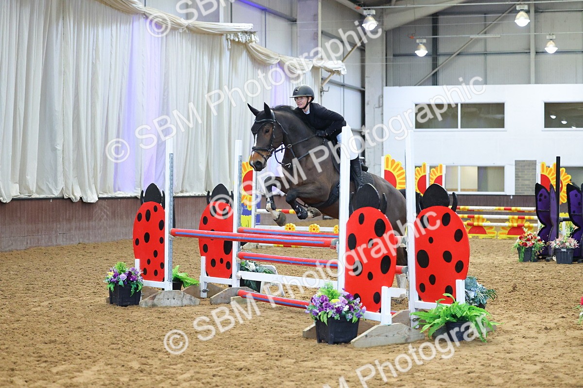 SBM_005471 - Class 22 - Bliss of London Novice Winter Championship Qualifier 90cm