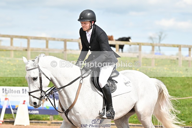 240418A-144403-04516 - Cls 9, 2 Star Big Tour 1.40m