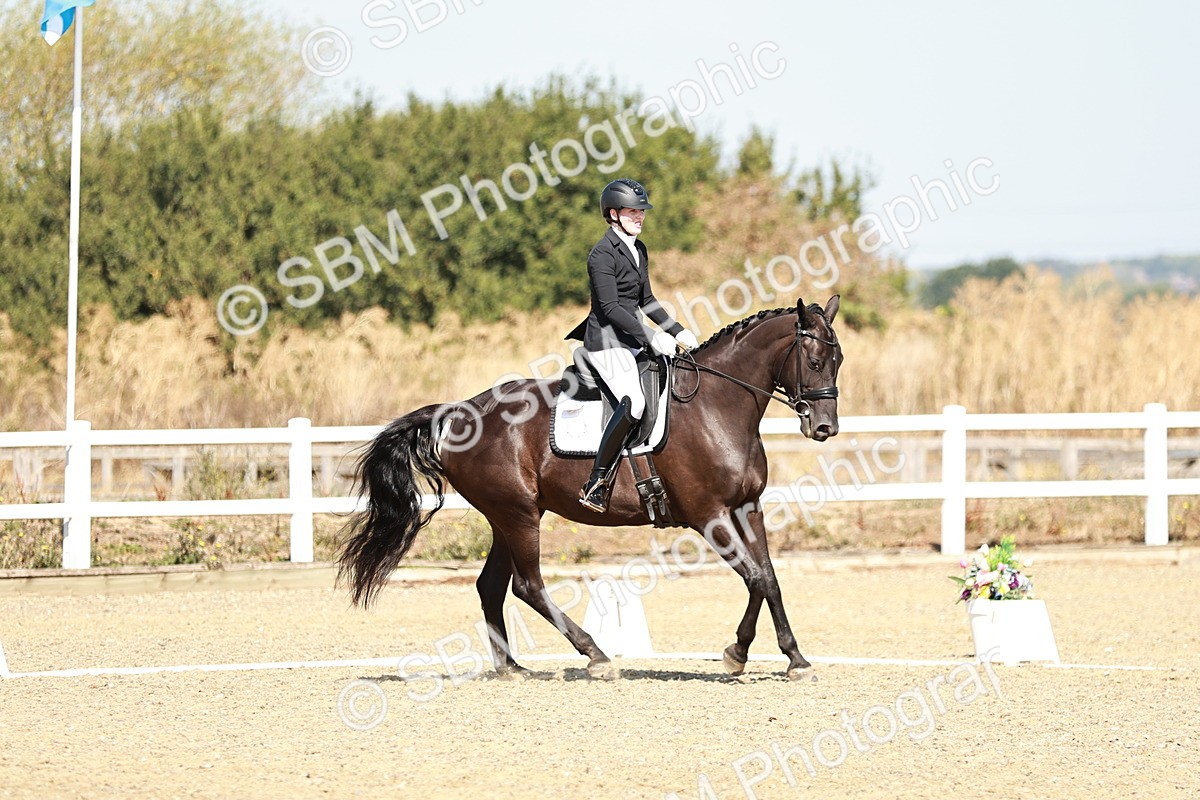 SBM_017402 - Class 10 - N5 Silver 10.43.11.29