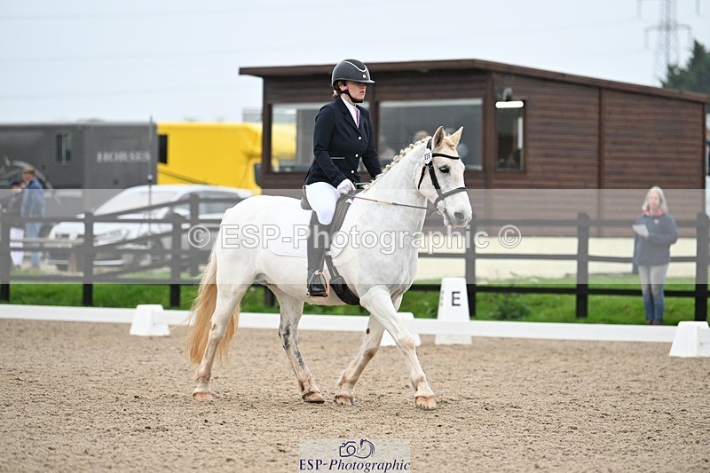 241103-101520-00295 - Intro 3 - 9.40 to 10.40