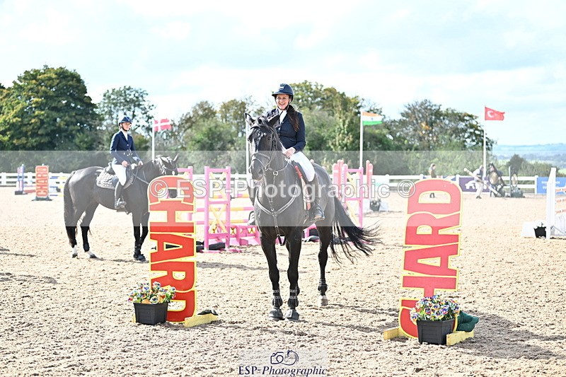 241005A-130217-03896 - SAT Cls 18 1.05m Amateur Jump Off and P