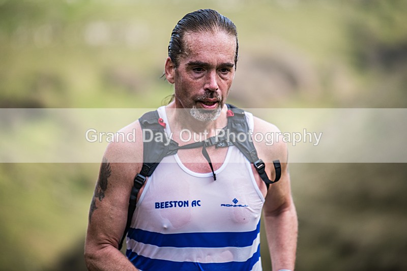 Litton-626 - Litton Christmas Cracker Fell Race (Limestone Series) Sunday 14th December 2025