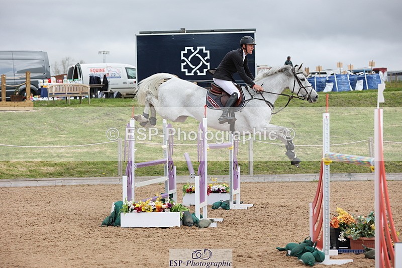 240419A-104101-06162 - Cls 2, 2 Star Small Tour 1.30m