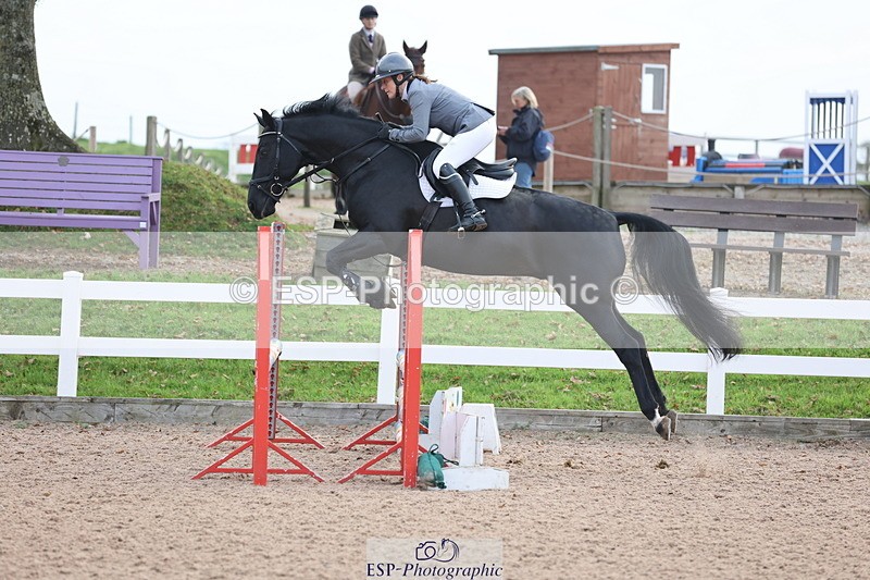 241101A-084754-00411 - FRI Cls 2 British Novice and 90cm Open