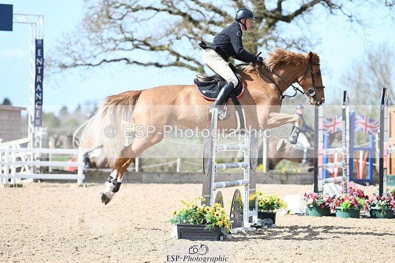 250328-130013-01110 - Cls 3 Snr Foxhunter