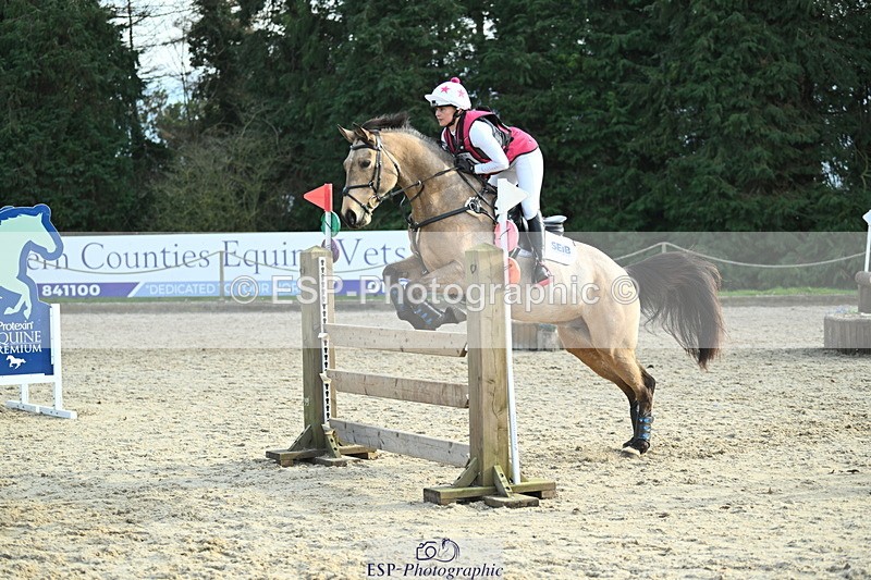 250309A-161058-02324 - Cls 03 90cm 15.05 to End