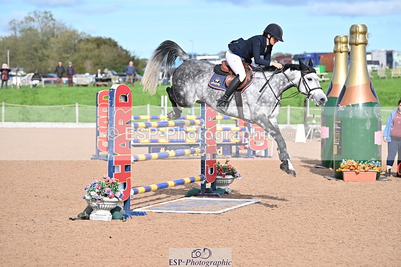 231015A-130927-08110 - Cls 30 Foxhunter & 1.20m Open