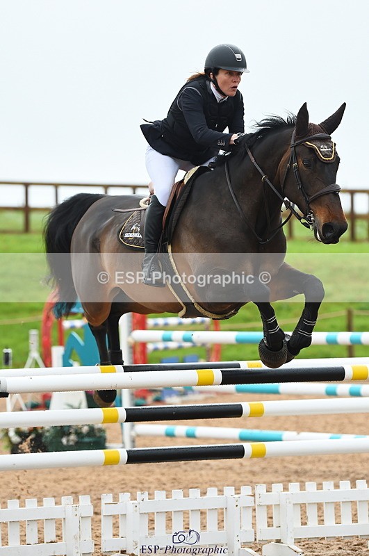 230505A-103410-02940 - Cls 20 Snr Foxhunter