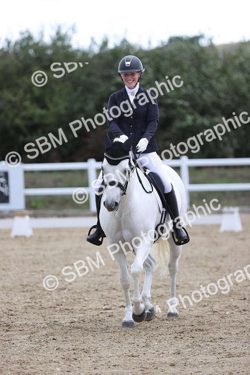SBM_004007 - Class 9 - Novice 3 Champs
