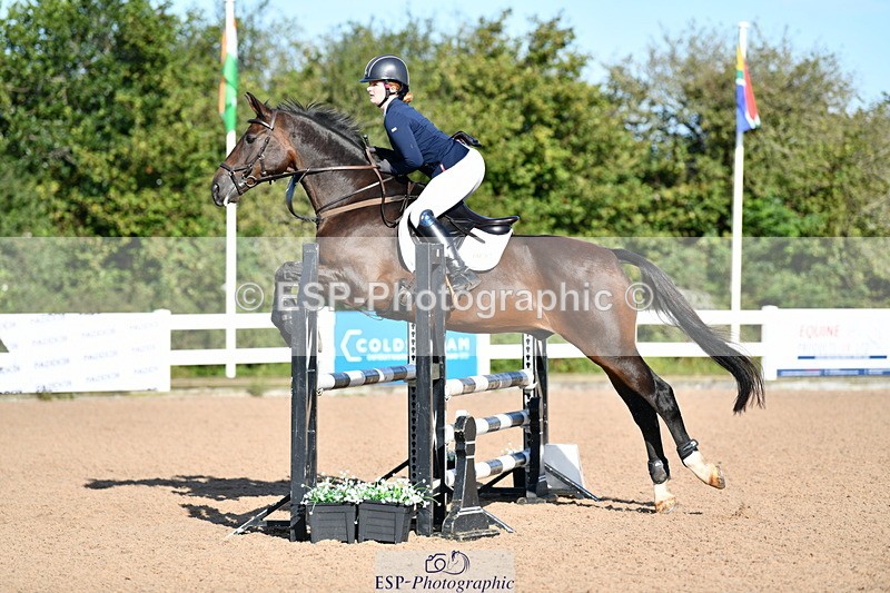 240913A-093643-02968 - Cls 20 Snr British Novice and 90cm Open