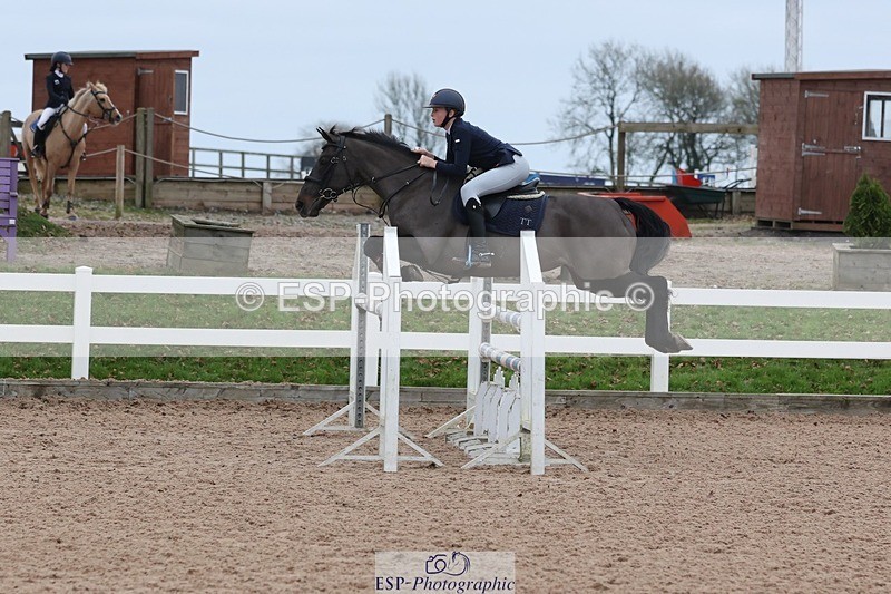 241116X-140103-02351 - Cls 14 A&B Pony Fox & 1.10m Open