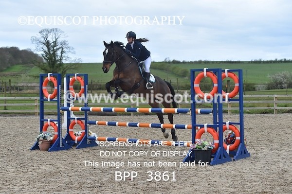 BPP_3861 - CLASS 4 Senior Newcomers/ 1.10m Open