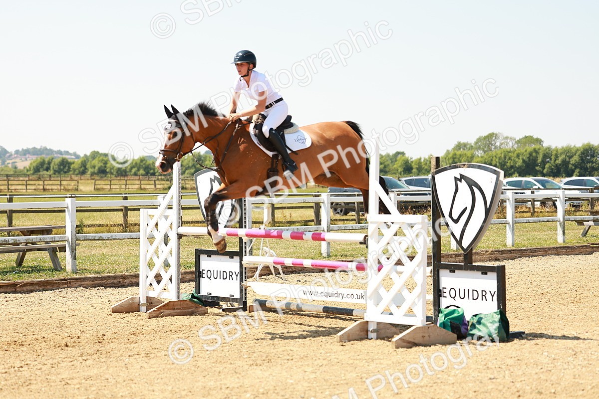 SBM_001308 - Class 4 - Senior Newcomers - 1.10m