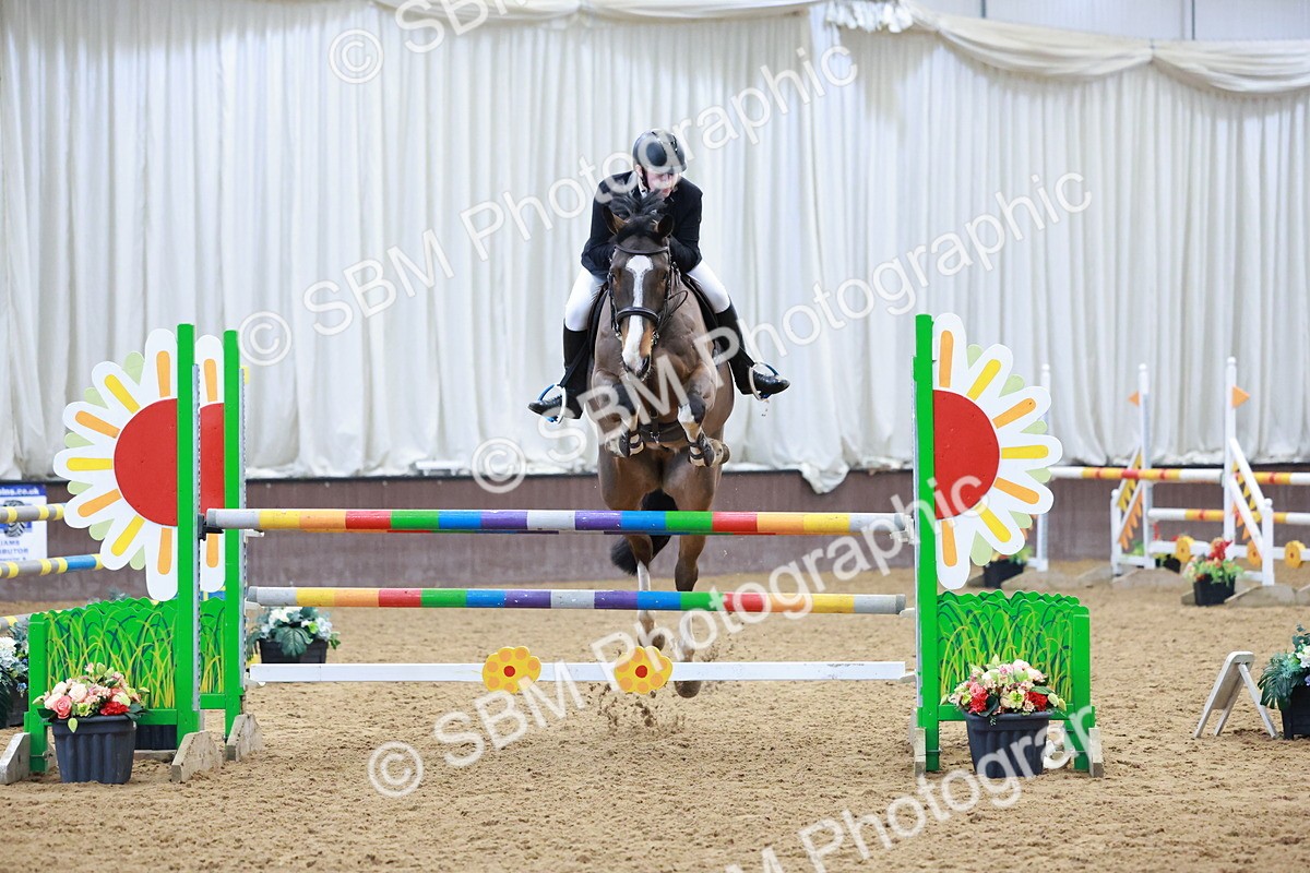 SBM_003487 - Class 11 - Senior Newcomers/ 1.10m Open