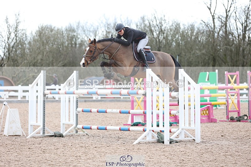 240223A-132658-01522 - Cls 5 Newcomers and 1.10m Open