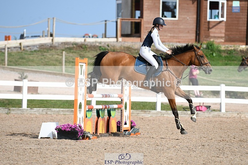 250725-165622-04047 - Cls 10 1.05m Amateur Quali