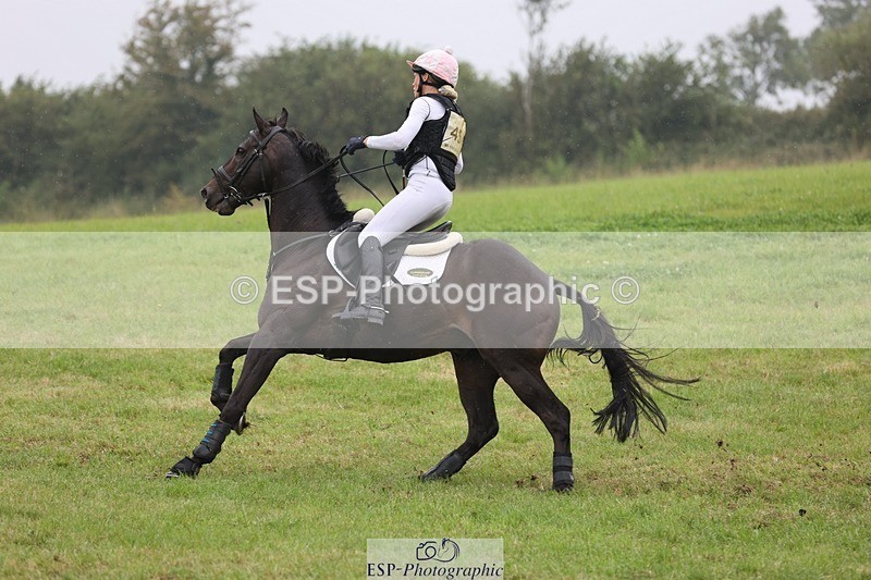 240901A-110420-06168 - 454-Lizi.Popham-MONTE.VISO