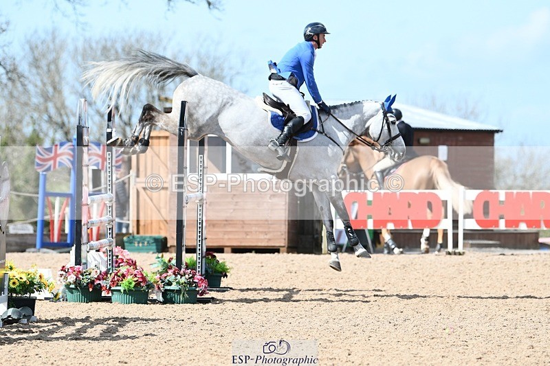 250328-130137-01121 - Cls 3 Snr Foxhunter