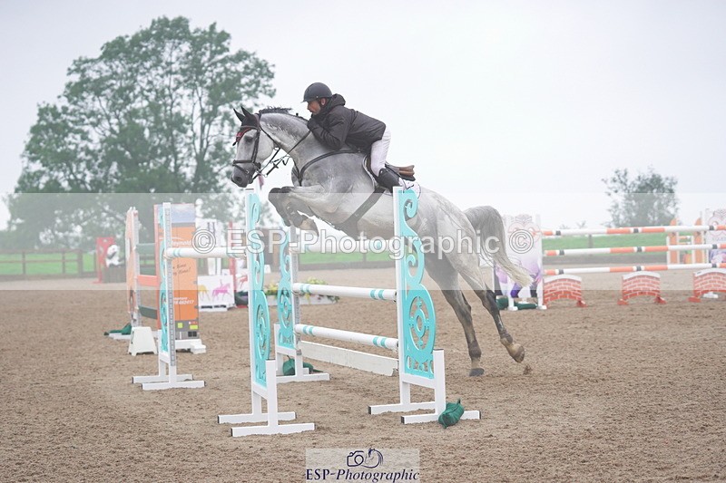 231017A-111952-06683 - Cls 26 Chard Equ Grand Prix