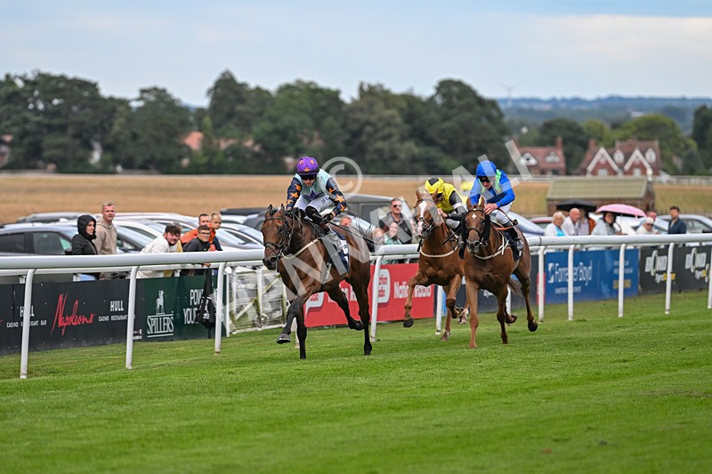 210725-Race 3-Mysteryofthesands-7177 - Race 3