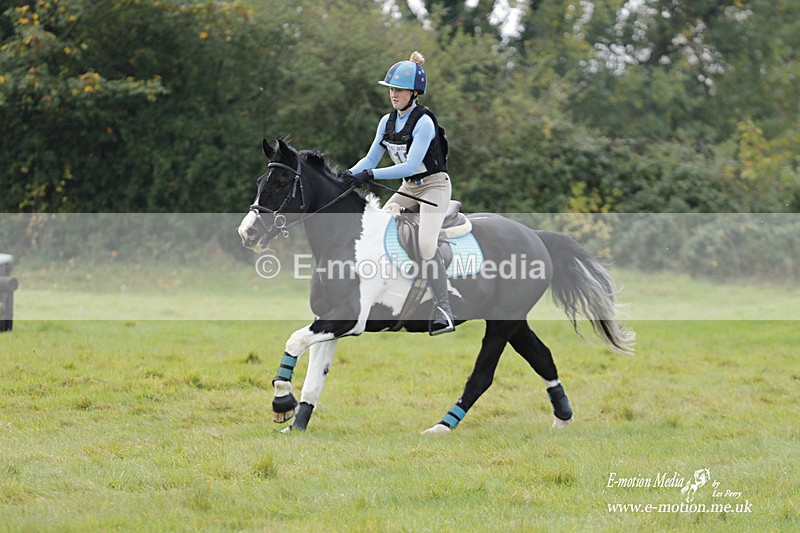  WWHT 171021 2390 - Novice Pairs (0.80m)  17/10/21