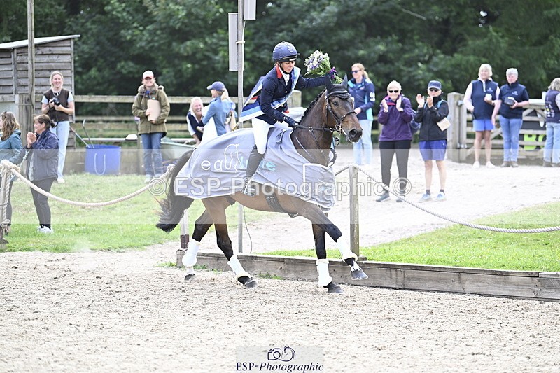250525A-161624-18647 - Presentations Section C CCI 2 Star Long