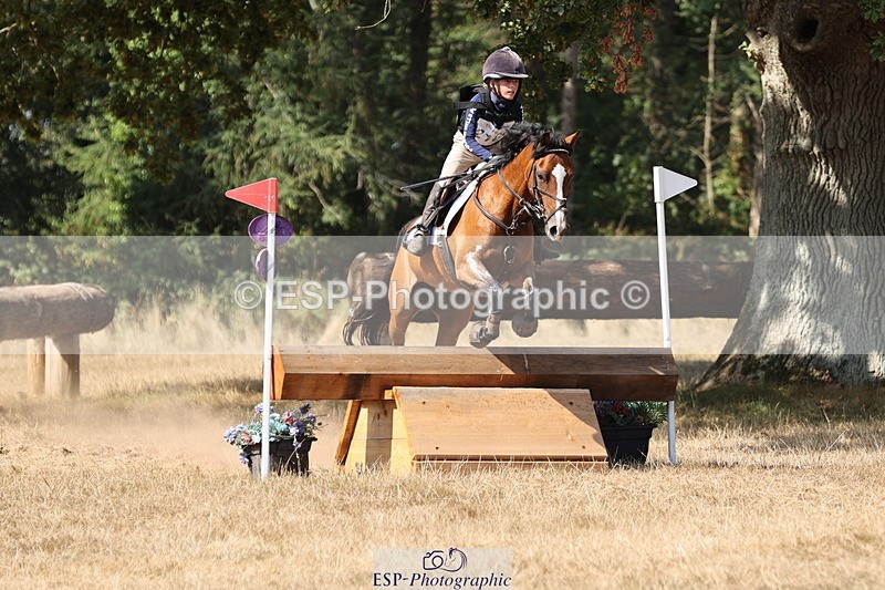 250824A-151240-39194 - 2169-Oliver.Thomas-Doylan.fairy.footsteps