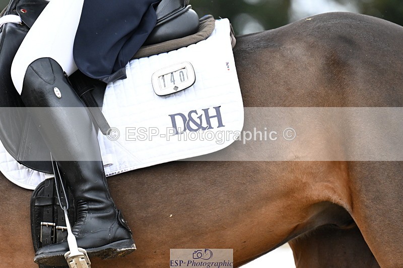 251023A-115419-02111 - B-140-Charlotte.Ward