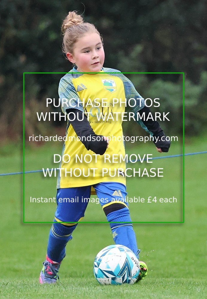 533A4662 - Wattsfield under 7s vs Kendal Utd Ladies & Girls U8 (22/11/25)