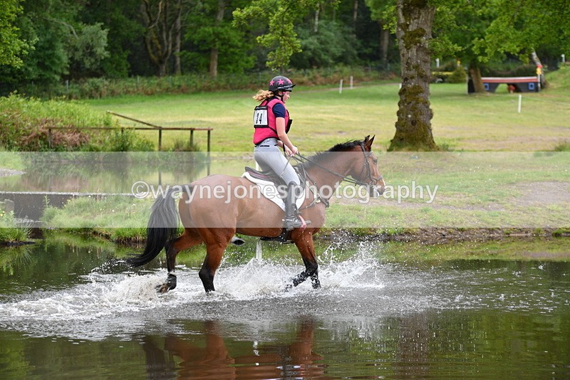 WJ5_5189 - Time 12:04 to 13:05