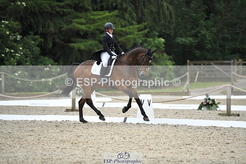 230525-124425-02019 - 110-SAM-Zoe_Boyles-WEDTrotUp+DR