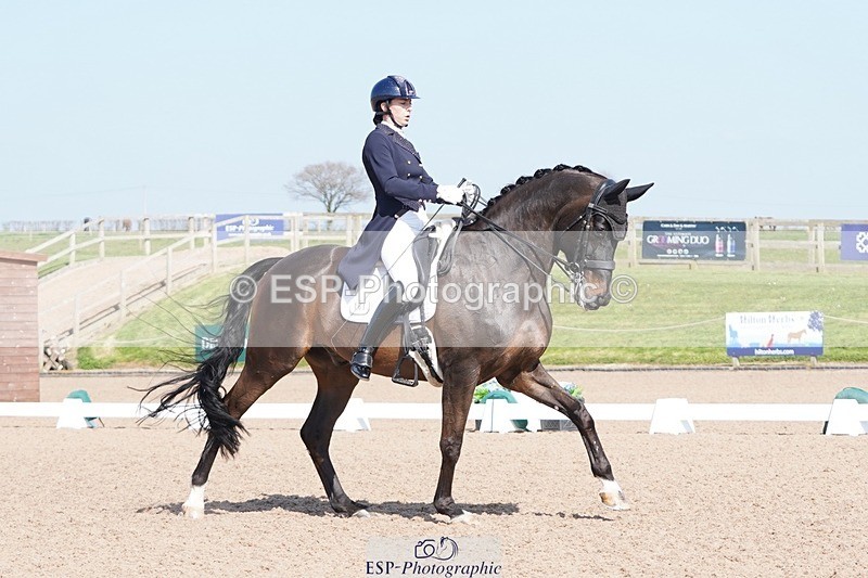 250404-150358-06841 - 161-Katie.Bailey-Hillgrounds.Wolkenhall