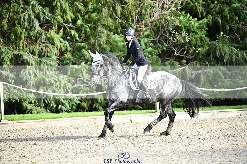 251004A-154025-01930 - Classes 8 & 9 70cm