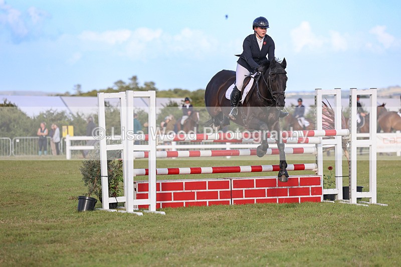 3E7A4776 - Class C1: Showjumping Senior Newcomers/1.10m open