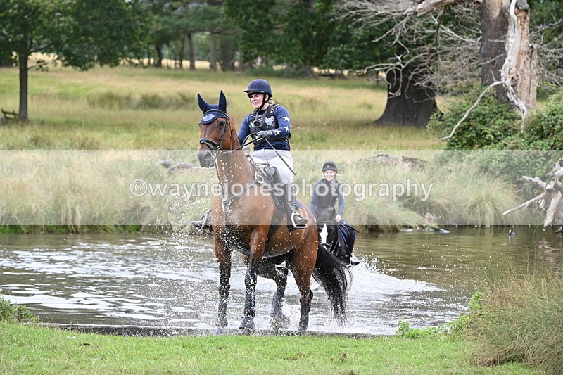 WJ7_2624 - Time at Water 11:37 to 12:13