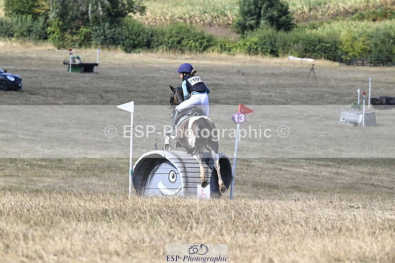 250824A-143854-38048 - 2105-Annabelle.Blight-Mr.Parkroe.Sammy