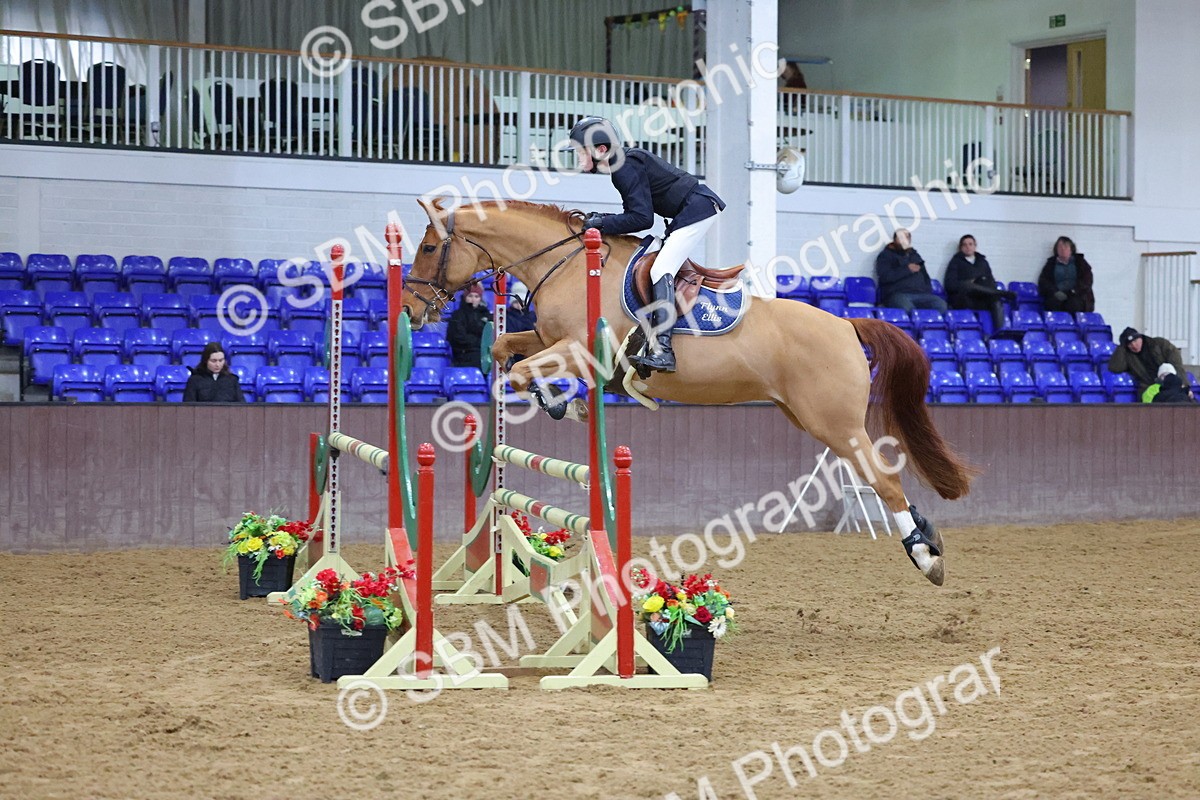1I0A4976 - Class 9 - Senior Newcomers/ 1.10m Open