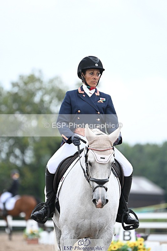 250907-121551-08283 - 010-Donna.HarrisKylah