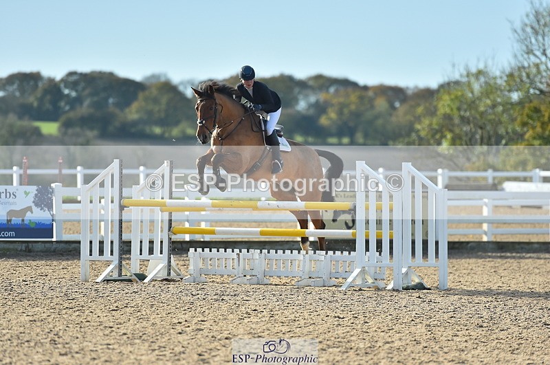 231111A-110726-01569 - Cls 11 Snr 1.05m Open