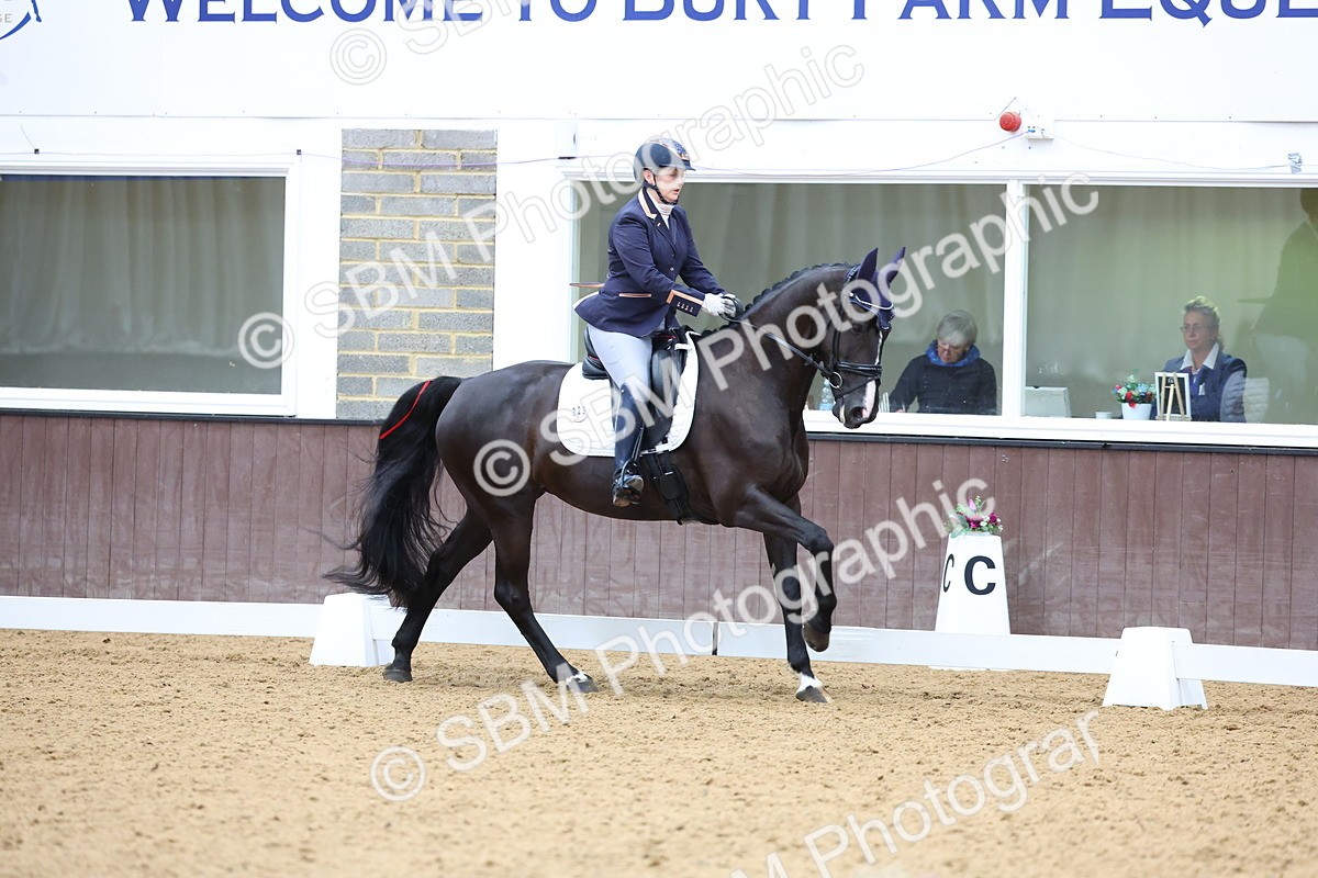 SBM_017027 - Class 16 - Novice FSM - 13.02-13.58