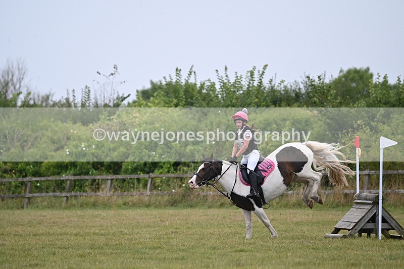 WJ6_3331 - 80cm XC Time 15:45 to 16:02