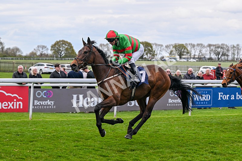 150426-Race 6-Lyrical Song-7696 - Race 6