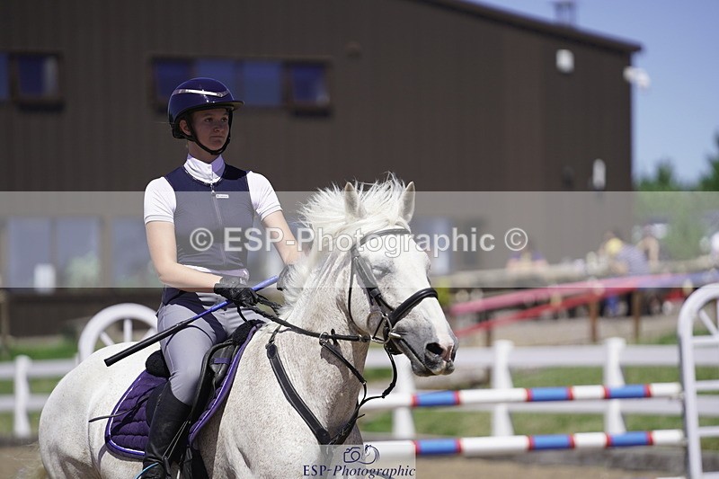 230624A-143204-01882 - Cls 25 Pony Newcomers & 1m Open