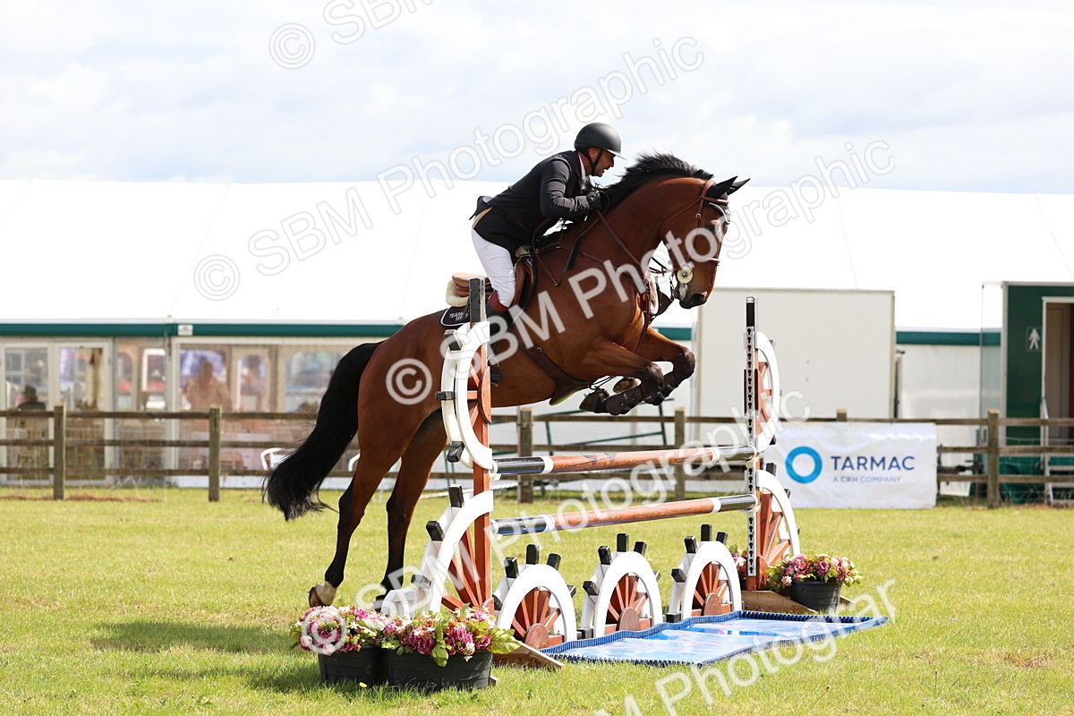 SBM_13365 - Class 206 - Senior Newcomers - 1.10m Open