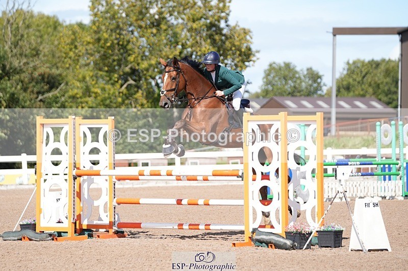 250912-141248-04896 - Cls 25 1.05m Amateur Quali