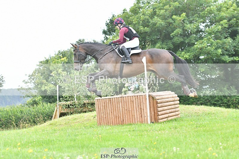 240803-110813-01532 - 056-Ellie_Batten-KING_KASHU