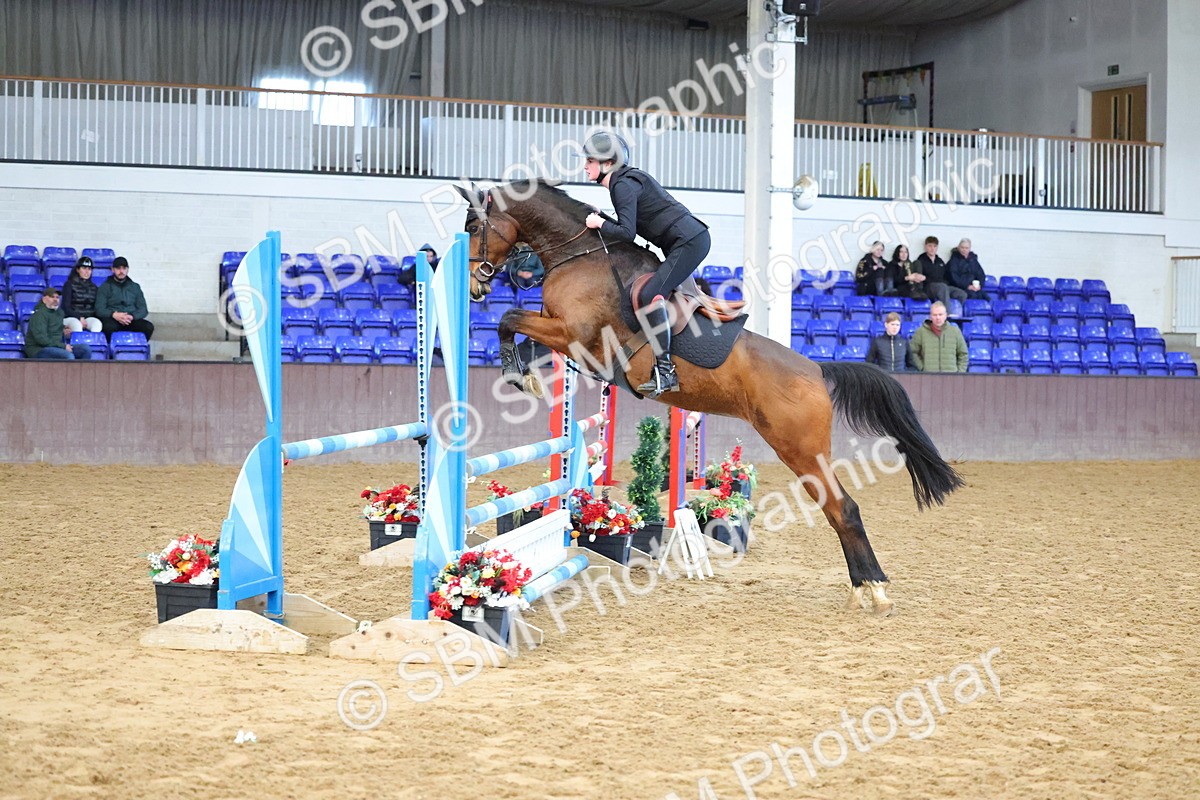 SBM_005361 - Class 22 - Bliss of London Novice Winter Championship Qualifier 90cm