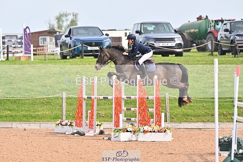 260509-104541-01675 - Cls 26a Snr Foxhunter