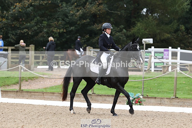 241024-093940-01130 - 128-Lottie.Turnell-TRICKLE